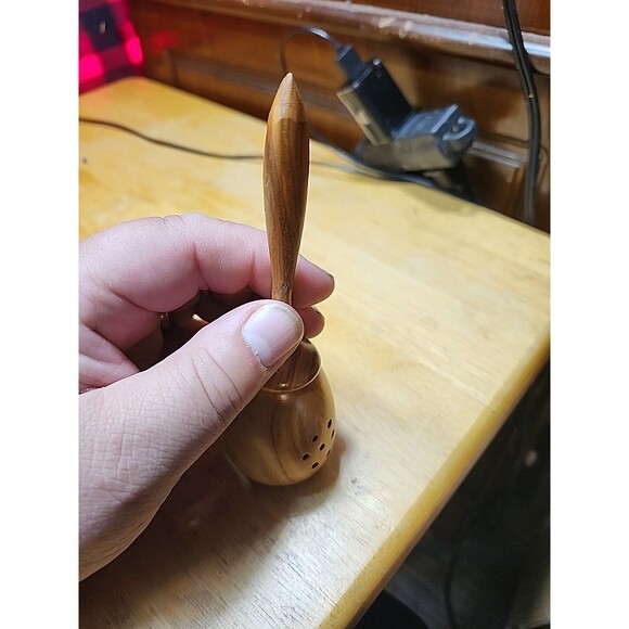 Vintage Turned Wood Salt & Pepper Shakers – Mid-Century Modern Tableware - Picture 7 of 10